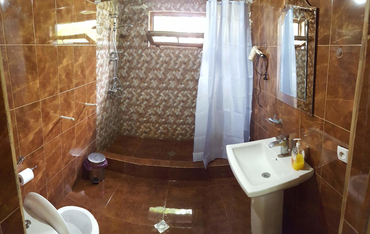 Guest House Mart Villa Martvili Buitenkant foto