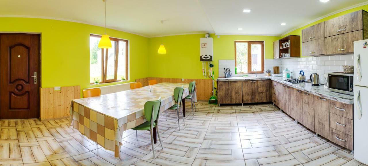 Guest House Mart Villa Martvili Buitenkant foto