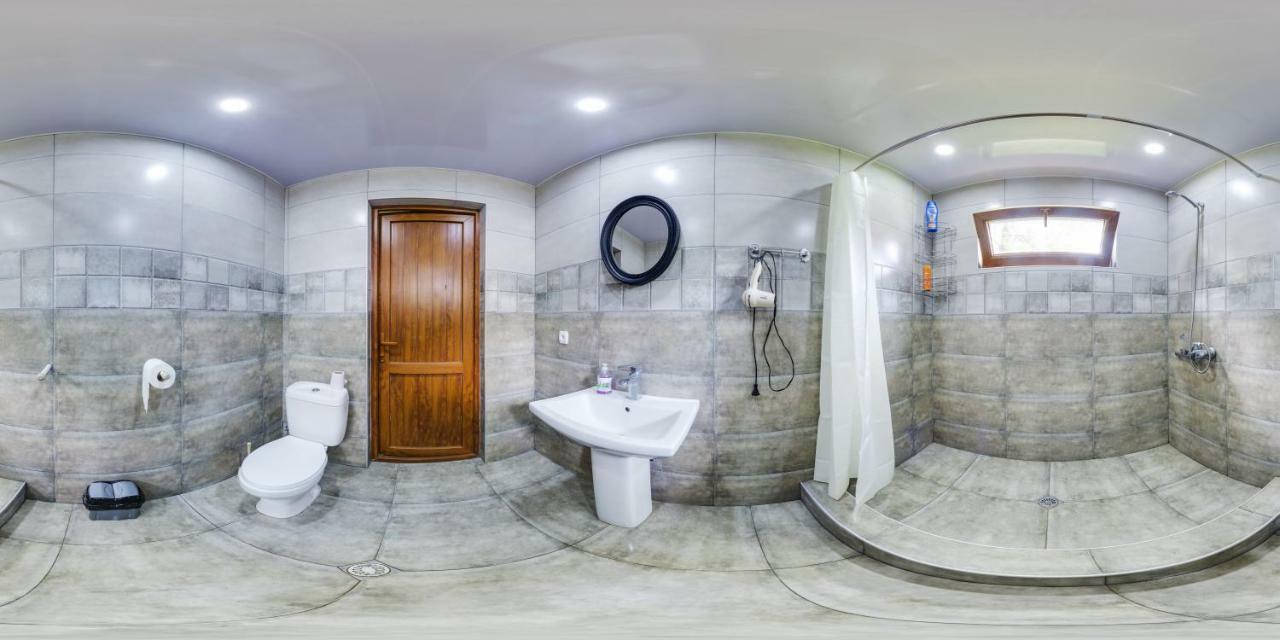 Guest House Mart Villa Martvili Buitenkant foto